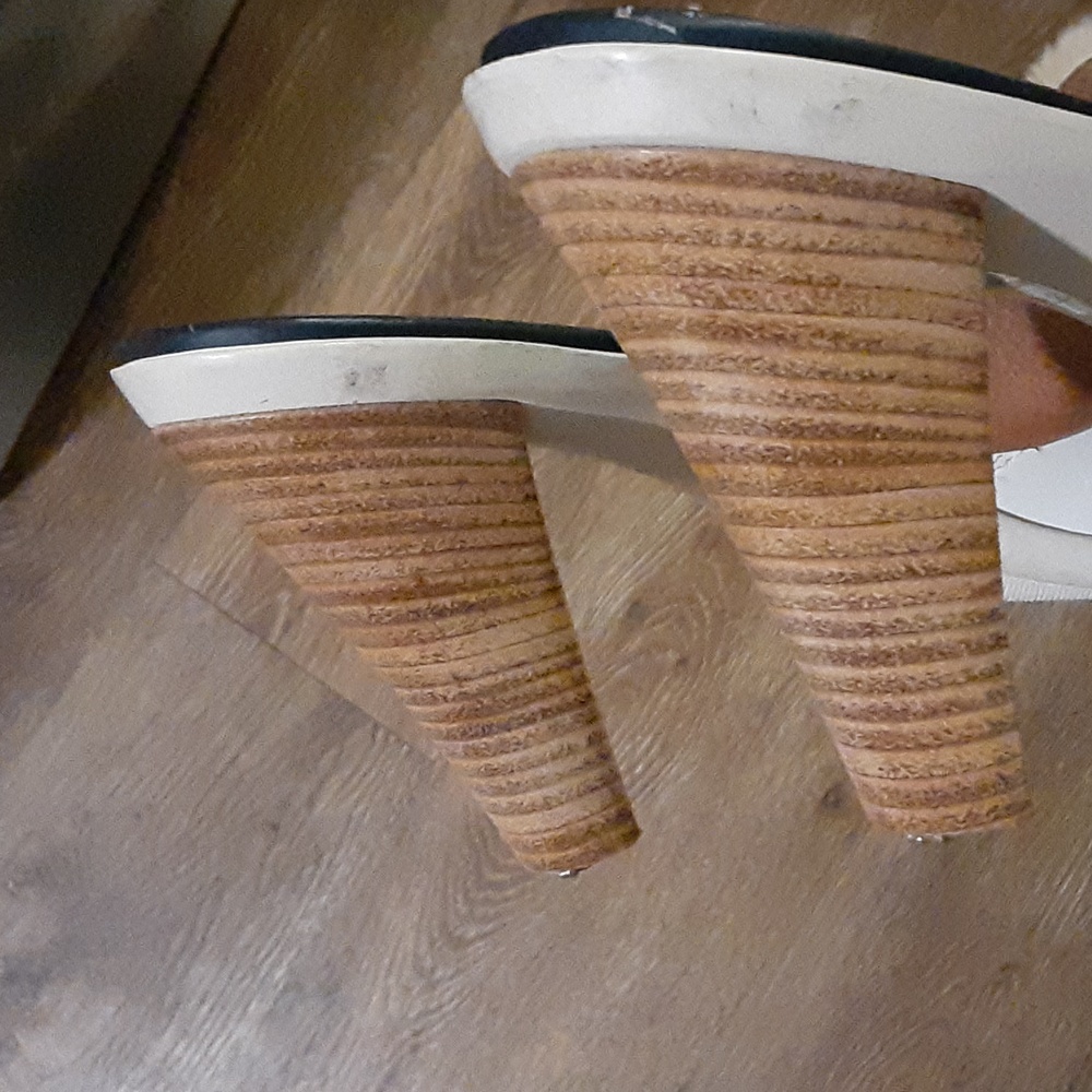 TODS made in Italy size 11 fits more like 10.5/10 - Picture 2 of 9